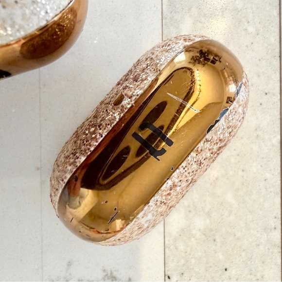 Glittery Gold AirPods (A2031) Case - Picture 7 of 9